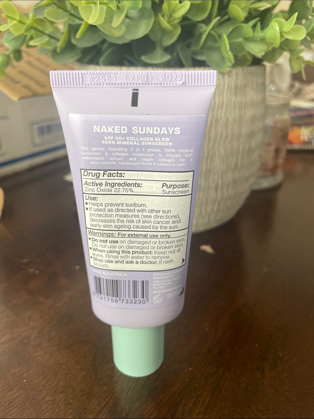 Naked Sundays Beauty Barrier Mineral Perfecting Priming Lotion SPF 50 - Picture 2 of 3